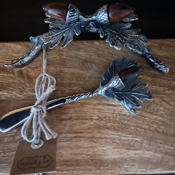 Mud Pie Acorn Cheeseboard and Cocktail Napkin Holder- New - Picture 2 of 6